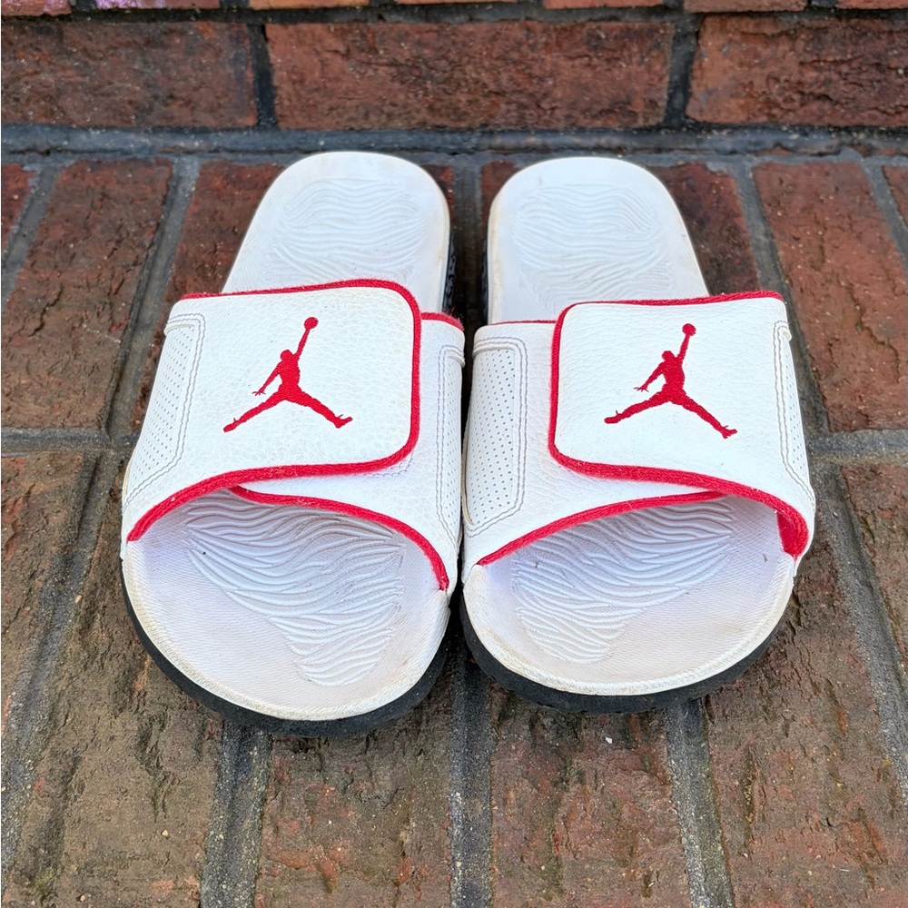 Nike Air Jordan Hydro 3